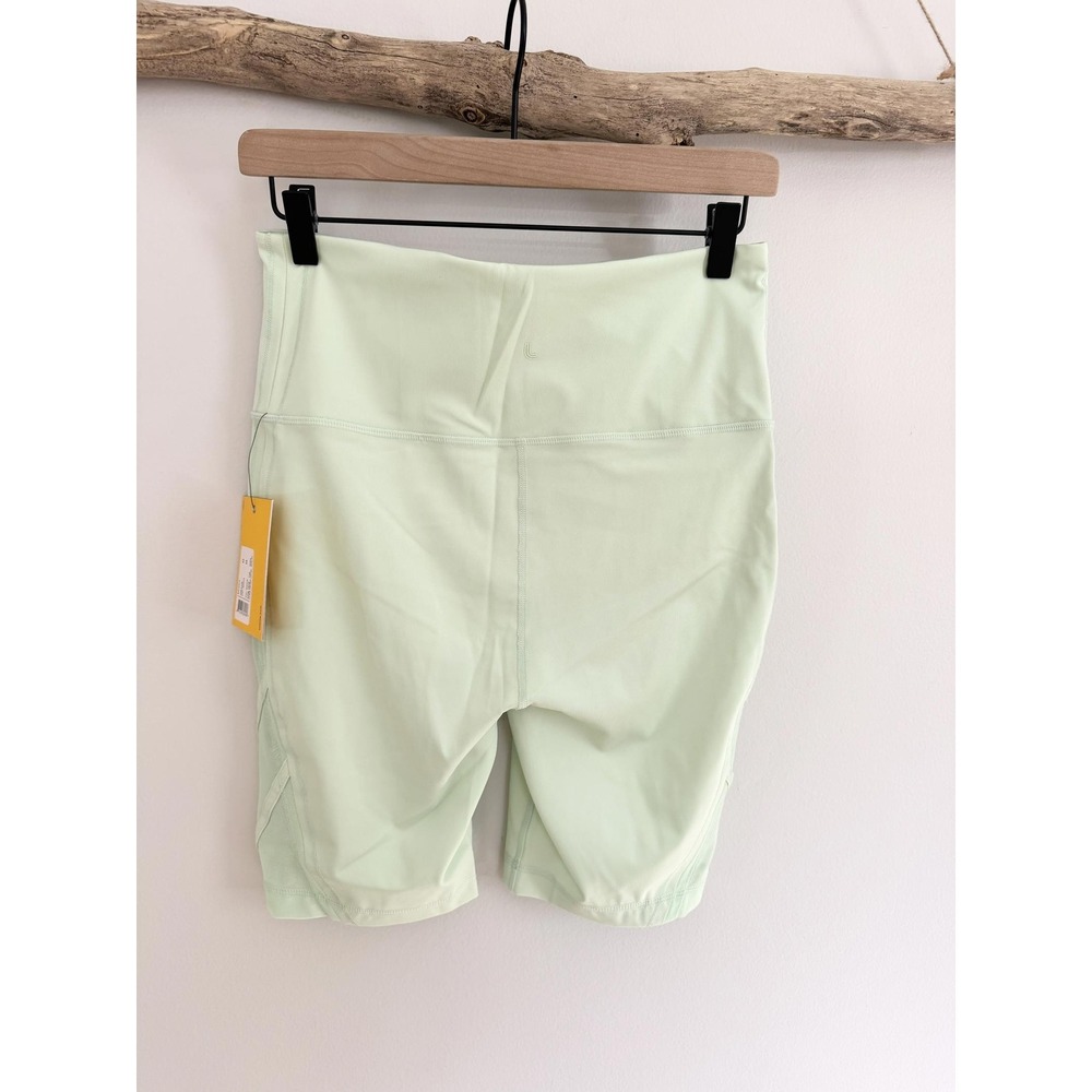 Lole Women's Light Green High Waisted Mesh Panel Bike Shorts NWT Large - Picture 8 of 9